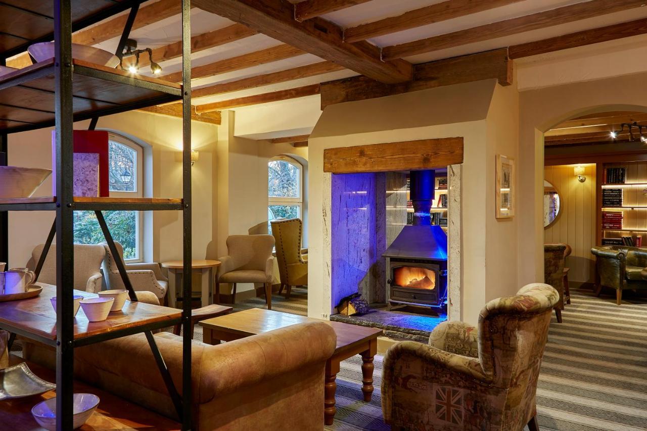 Hotel Lion Quays Chirk