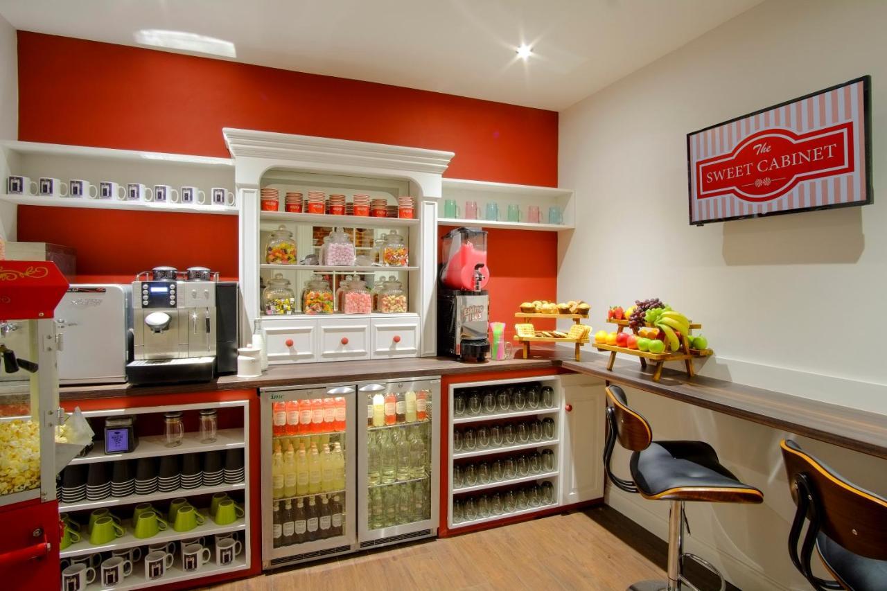 Hotel Lion Quays Chirk