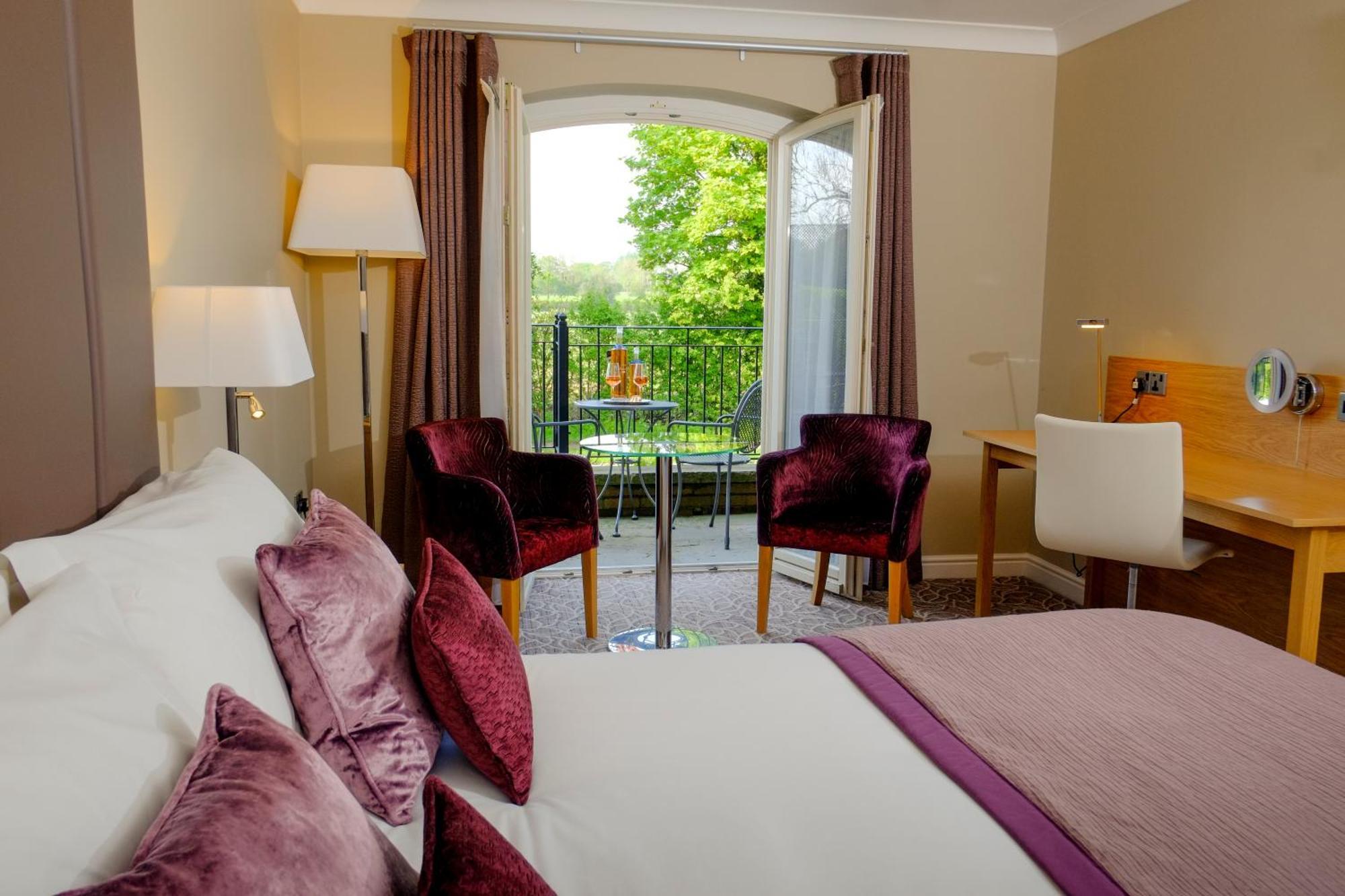 Lion Quays 4* Chirk