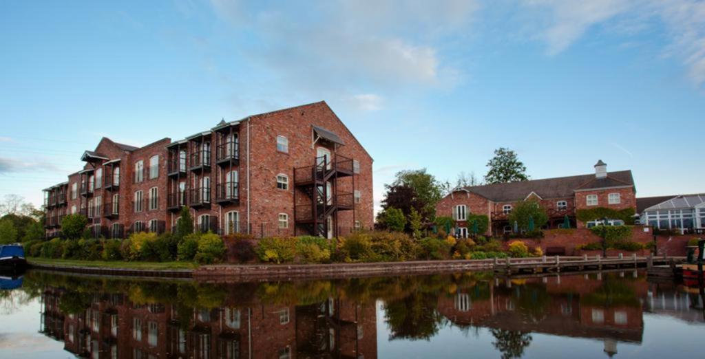 Lion Quays Chirk