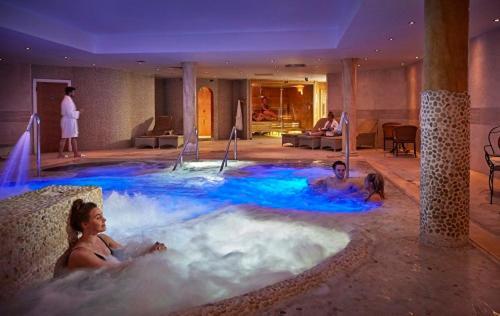 Lion Quays Hotel 4*